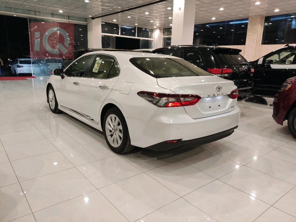 تۆیۆتا کامری